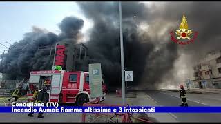 Conegliano TV Incendio Aumai fiamme altissime e 3 intossicati 07082024 [upl. by Nnylyram]