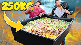 GROOTSTE KAPSALON VAN DE WERELD MAKEN 250 KG [upl. by Oruhtra377]