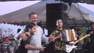 Mi Caramelito IVAN VILLAZON amp Iván Alejandro En Vivo Tuto López Ciénaga Fiestas Del Caimán 2024 [upl. by Hadeehuat]