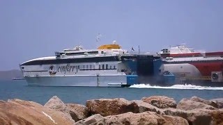 Conferry Ferry Express quotLilia Concepcionquot zarpando de Puerto La Cruz para La Isla de Margarita [upl. by Ap974]