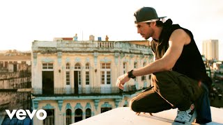 Enrique Iglesias  SUBEME LA RADIO Official Video ft Descemer Bueno Zion amp Lennox [upl. by Grannias852]