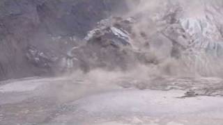 Volcano in Iceland  flash flood from Eyjafjallajökull glacier [upl. by Einalam]