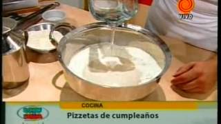 Pizzetas de cumpleaños pt2 201204183gp [upl. by Schacker]