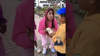 DIKASIH BONEKA DARI ABANG BAIK⁉️ musica santioficial music santi baile tendencia humor [upl. by Belvia]