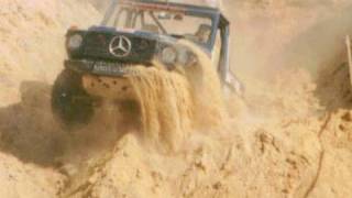 Mercedes 280GE bashing in sand ditches [upl. by Arat]