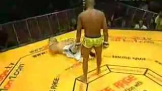 Anderson Silva  Nocaute de cotovelo Best Knockout [upl. by Odnala836]