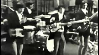 The Kinks  Set Me Free  US TV 1965 [upl. by Magill]