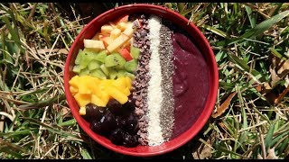 BEST ACAI BOWL RECIPE Raw Vegan Breakfast [upl. by Yellas]