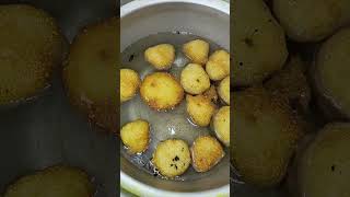 Cuttack special dahibara aloodumfood youtubeshorts indianfoodfood [upl. by Melitta]