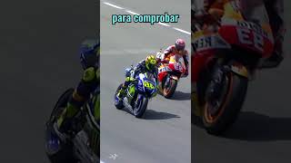 Por qué los pilotos de MotoGP tocan el suelo en las curvas shorts [upl. by Stefano914]