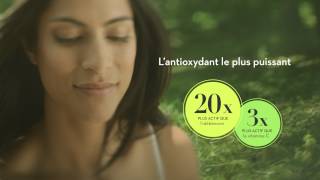 Virginie Coossa pour Age Prevention Supreme de Lise Watier [upl. by Asilehc]