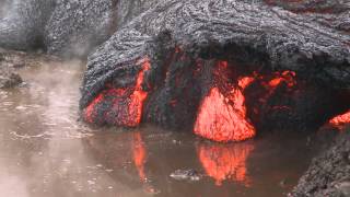 Puna lava flow advancing in the rain 11114 [upl. by Ahseken142]