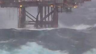 HUGE WAVE HITS DUNBAR OIL RIG NORTH SEA [upl. by Gabrila]