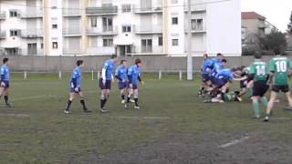 TroisQuart qui stoppe un Gros  Rugby [upl. by Nivlak]