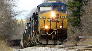 Massive CSX Freight Train Power Climbs Steep Grade in Notch8 [upl. by Eceinaj]