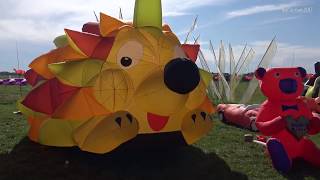 Festival der Riesendrachen auf dem Tempelhofer Feld Giant Dragon on the Tempelhofer Field [upl. by Adonis]