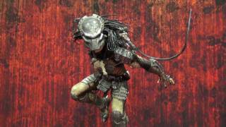 Legendary Scale Wolf Predator by Sideshow Collectibles SDCC 11 [upl. by Eellac]