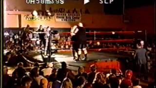 SD2k amp Sheik Comini v Robert Thompson amp Kid Chrome APW 2000 Cloverdalemp4 [upl. by Yelsnia]