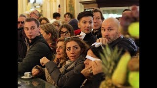 Flash Mob della canzone napoletana  Gran Caffè Gambrinus [upl. by Queenie376]