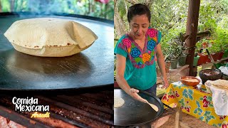 Como Preparar Masa Para Tortillas De Maiz [upl. by Harman]