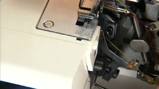 8 3FadenOverlocknaht  Einstellung für Rollsaum  SINGER 14 SH 654 Overlock [upl. by Wartow417]