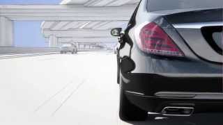 MercedesBenz SClass 2014  DISTRONIC PLUS with Steering Assist  AutoMotoTV [upl. by Ruomyes]