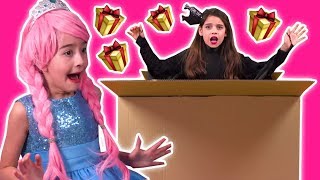 GIANT PRESENT PRANK 🎁 Malice Hides Inside  Christmas 2017  Princesses In Real Life  Kiddyzuzaa [upl. by Ditzel561]