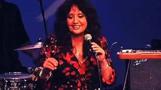 Maria Muldaur Midnight at the Oasis from LIve In Concert [upl. by Andriette917]