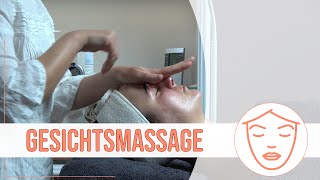 Gesichtsmassage einer Kosmetikbehandlung  Fascia Face Massage [upl. by Aseram837]