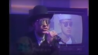 CHRIS LOWE sings PANINARO Live1986 [upl. by Soph]