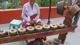 Philippine Traditional InstrumentKulintang [upl. by Aslam]