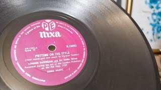 Putting On The Style  Lonnie Donegan Skiffle Group  1957 PYE Nixa 78rpm  1963 Bush SRP31D Player [upl. by Alvinia]