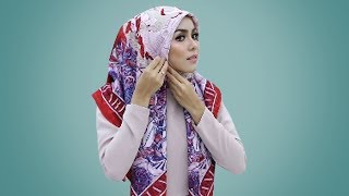 17 CARA PAKAI JILBAB SEGIEMPAT SIMPLE CANTIK ANGGUN DAN KEKINIAN TERKINI [upl. by Sikorski649]