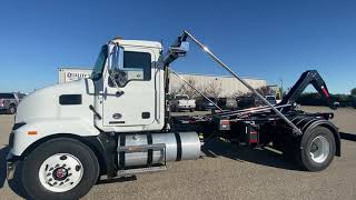 Mack MD6 with Multilift Hooklift [upl. by Tlevesoor]