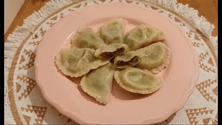 Pierogi z kapustą i grzybami wigilijne [upl. by Phebe]