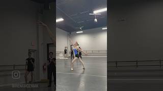 18 pirouettes 🤩💪 ballerina pointe dancer pirouettes ad shorts [upl. by Madge]