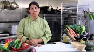 How to Keep Serrano Peppers Fresher Longer  Veggie Table [upl. by Erina]