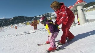 Kinderen leren skiën Nederlands [upl. by Twila]