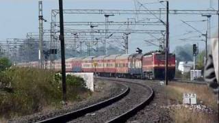 WAP4 Bangalore Rajdhani races away at 120Kmph [upl. by Margret]