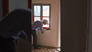 RENOVATION Jour 25 Fenêtre rouge diy doityourself fenetre window fenster rouge red rot [upl. by Attiuqram]