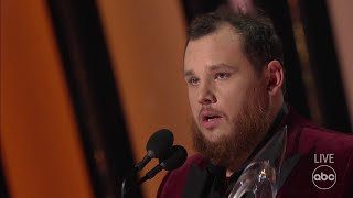 Luke Combs Accepts the 2021 CMA Award for Entertainer of the Year  The CMA Awards [upl. by Enialedam878]