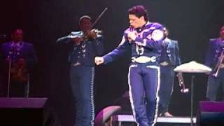 Pedro Fernandez Solo Tu in concert nashville TN 112710 [upl. by Madi597]