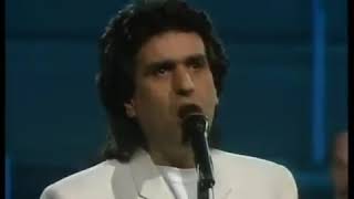 Eurovision Song Contest 1990  Italy  Toto Cutugno  Insieme 1992 [upl. by Alokin]