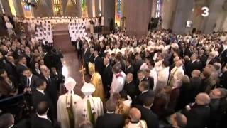 Pope Benedict XVI listens to the Escolania de Montserrat [upl. by Rose]