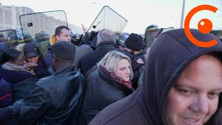 Blocage de la prison de FleuryMérogis 7 mars 2019 FleuryMérogis France [upl. by Chloris]