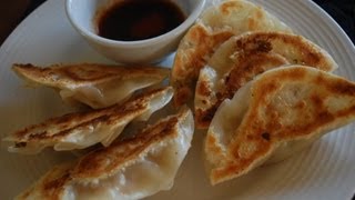 crispy pan fried dumplings [upl. by Quiteris]