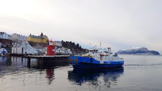 MF Oksøy med visitt på gamle trakter i Ålesund [upl. by Rigby434]