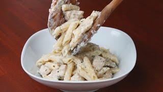 Easy Chicken Alfredo Penne [upl. by Retsevlys]