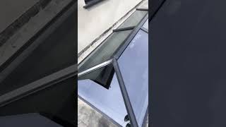 Anthracite Grey Roof Lantern aluminium skylight rooflantern skypod [upl. by Teddi]