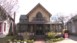 The town of Oak Bluffs is home to gingerbread houses Caribbeaninspired food and live music [upl. by Rachelle604]